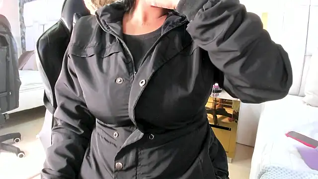 lia mariana online show from 03.07.26