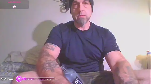 Snapshot of sammy_sin chatting on 12.08.24 sammy sin online show from 12.08.24