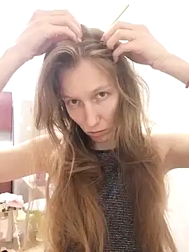 Snapshot of CatFerae chatting on 01.20.25 CatFerae online show from 01.20.25