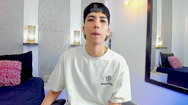 Nikolay Gregori online show from 01.24.25