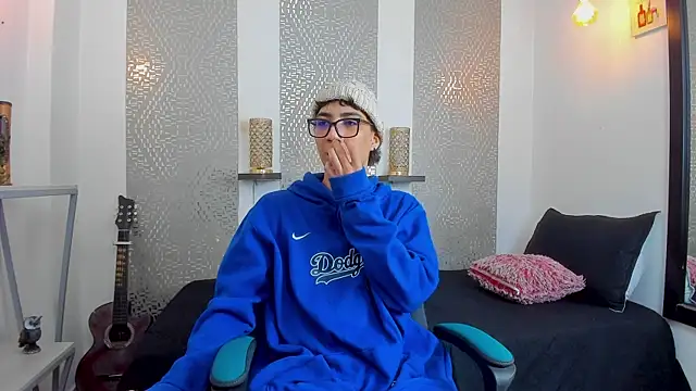 Nikolay Gregori online show from 02.14.25