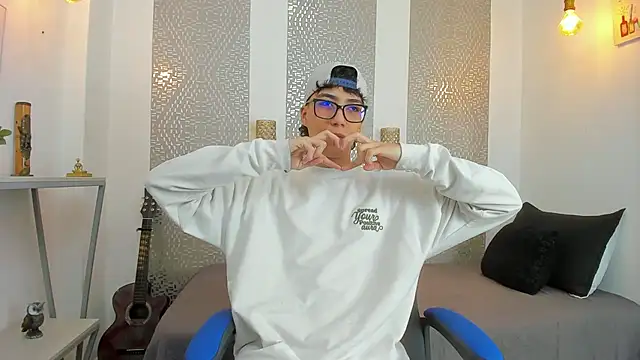 Nikolay Gregori online show from 03.21.25