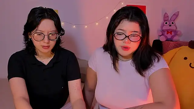 Snapshot of Gaby_Danna chatting on 01.18.26 Gaby Danna online show from 01.18.26