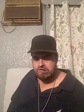 Miguel16i online show from 02.25.25