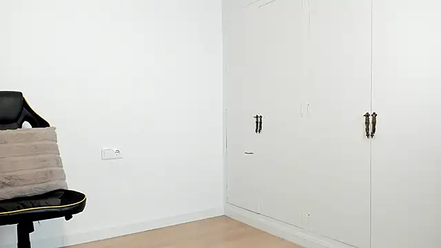 dan01  online show from 03.05.25