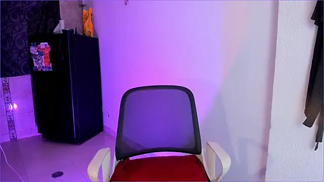 CandyLatinHott online show from 04.05.26