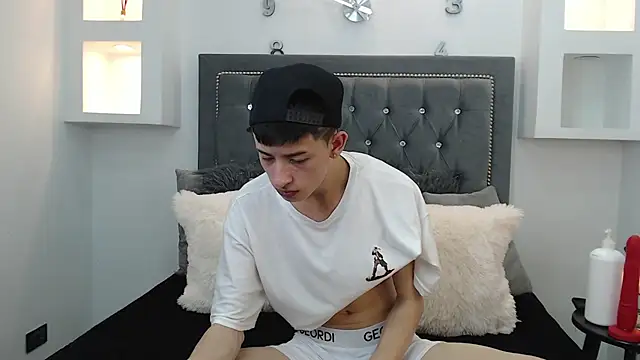 MaikCarver online show from 01.10.25