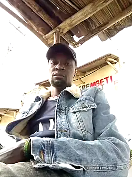 Snapshot of Brian_johns chatting on 01.10.25 Brian johns online show from 01.10.25