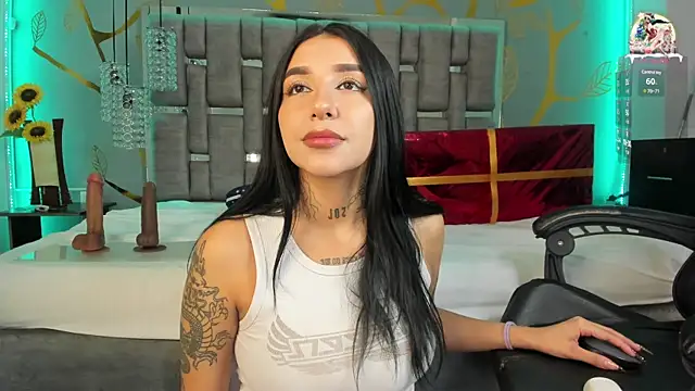 Leiaa  online show from 12.27.24