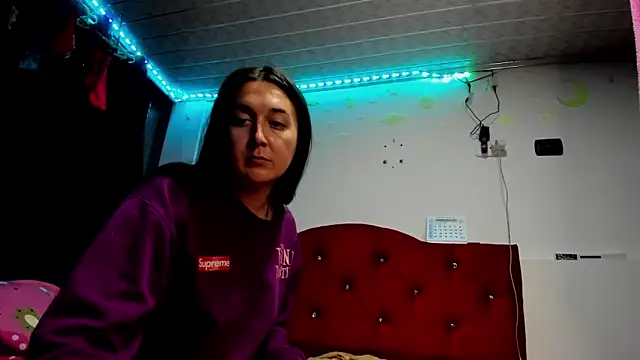 Sweet-Suck69 online show from 03.10.25