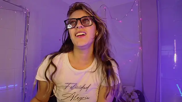 Giia paiige18 online show from 10.09.25