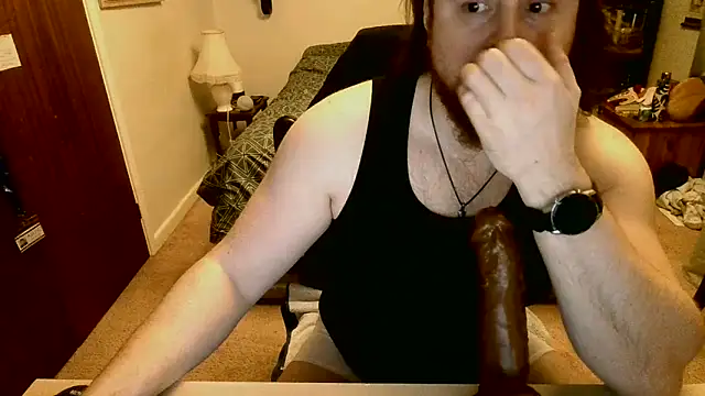 Snapshot of Hairy_Guy30 chatting on 01.14.25 Hairy Guy30 online show from 01.14.25