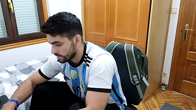 Snapshot of Jackyrose chatting on 01.28.25 Jackyrose online show from 01.28.25