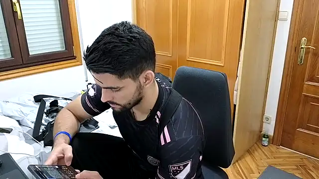 Snapshot of Jackyrose chatting on 01.28.25 Jackyrose online show from 01.28.25