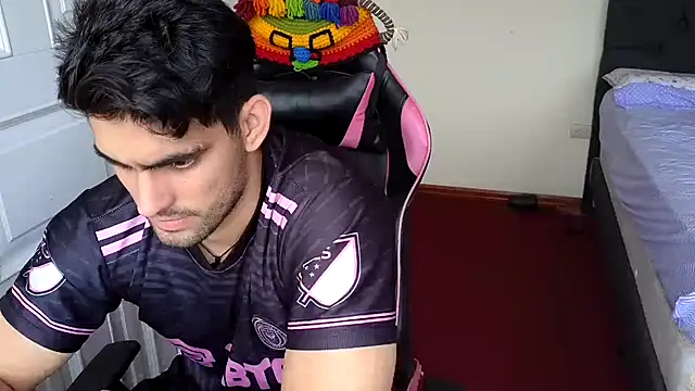 Snapshot of Jackyrose chatting on 03.15.25 Jackyrose online show from 03.15.25