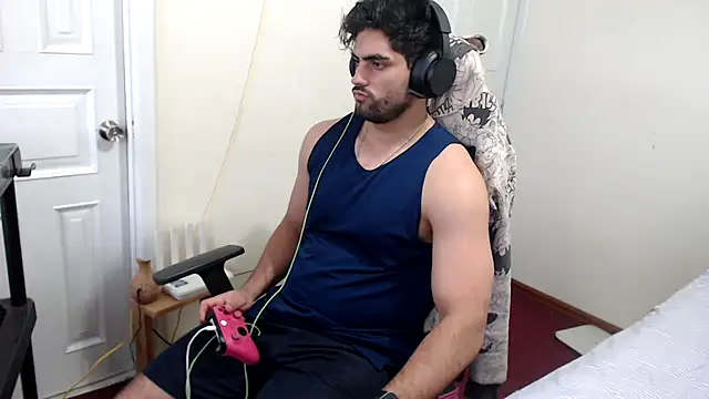 Snapshot of Jackyrose chatting on 09.30.25 Jackyrose online show from 09.30.25