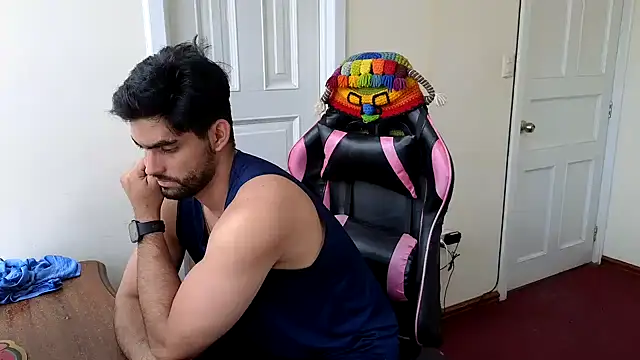 Snapshot of Jackyrose chatting on 12.04.25 Jackyrose online show from 12.04.25