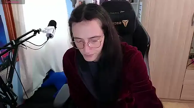 MemiKouki online show from 02.01.25