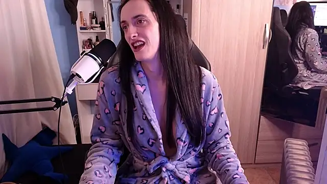 MemiKouki online show from 03.18.25