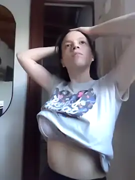 Snapshot of martinasool chatting on 10.25.25 martinasool online show from 10.25.25