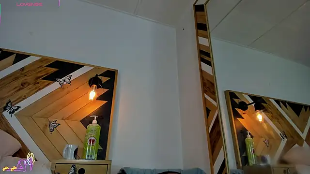 Snapshot of Kathaleiya_Ozz chatting on 02.11.26 Kathaleiya Ozz online show from 02.11.26