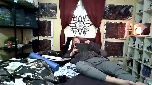 Mic Oxinner online show from 11.24.25