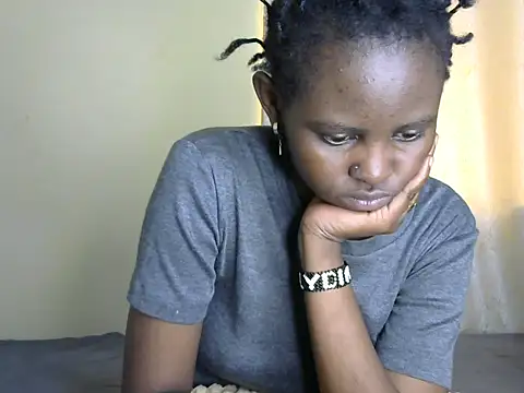 Kasweet Lee online show from 03.31.26