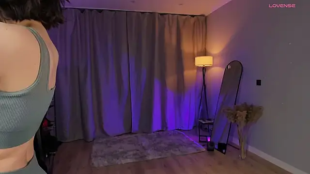 AnnaTrueno online show from 02.07.26