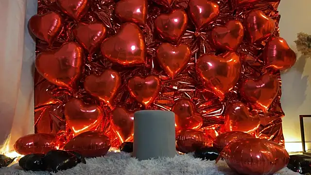 AnnaTrueno online show from 02.13.26