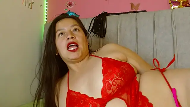 Snapshot of monickhot303av chatting on 02.04.25 monickhot303av online show from 02.04.25