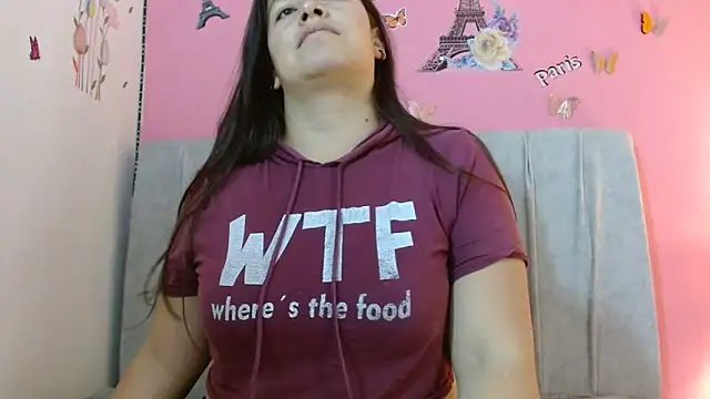 Snapshot of monickhot303av chatting on 03.06.25 monickhot303av online show from 03.06.25