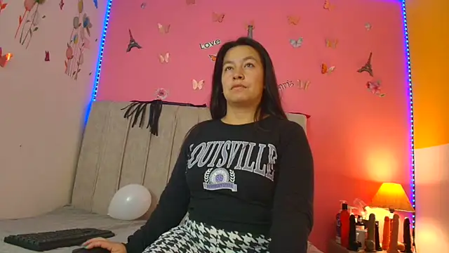 Snapshot of monickhot303av chatting on 03.12.25 monickhot303av online show from 03.12.25