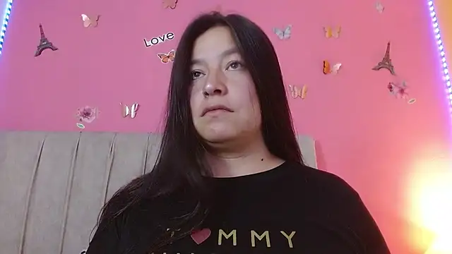 Snapshot of monickhot303av chatting on 10.05.25 monickhot303av online show from 10.05.25