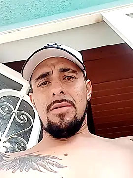 Snapshot of fire_menxxx001 chatting on 01.26.25 fire menxxx001 online show from 01.26.25