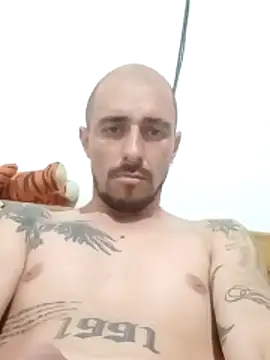 Snapshot of fire_menxxx001 chatting on 10.26.25 fire menxxx001 online show from 10.26.25