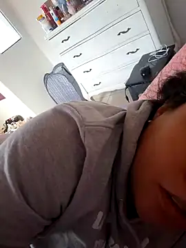 Snapshot of KasiaVenus_ chatting on 01.11.25 KasiaVenus online show from 01.11.25