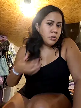 Snapshot of KasiaVenus_ chatting on 02.12.25 KasiaVenus online show from 02.12.25