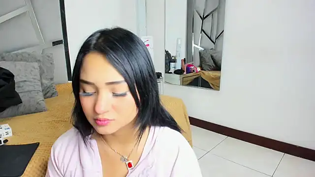 Catherinee69 x online show from 10.16.25