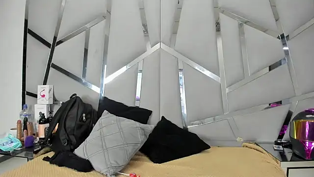 Catherinee69 x online show from 05.24.26