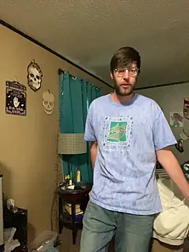 Snapshot of denverfwb chatting on 12.09.24 denverfwb online show from 12.09.24