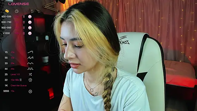 DarlaLike online show from 02.23.25