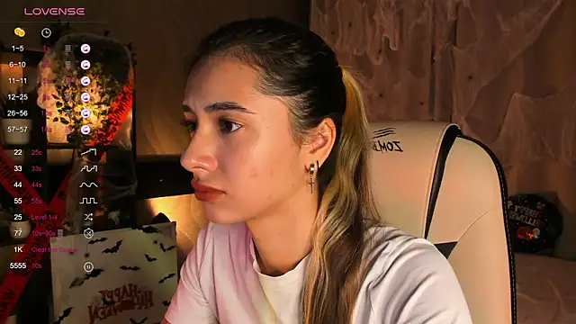 DarlaLike online show from 10.16.25