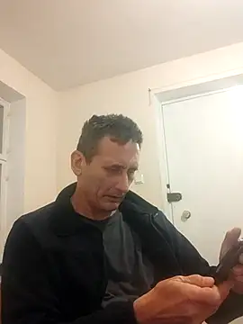 Snapshot of Viause_Kentauelle chatting on 02.24.25 Viause Kentauelle online show from 02.24.25