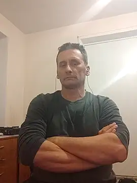 Snapshot of Viause_Kentauelle chatting on 02.25.25 Viause Kentauelle online show from 02.25.25