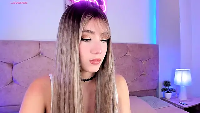 lunar leen online show from 02.02.25