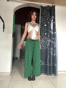  Artemisa X online show from 04.15.26