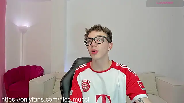 niico 18 online show from 12.30.24