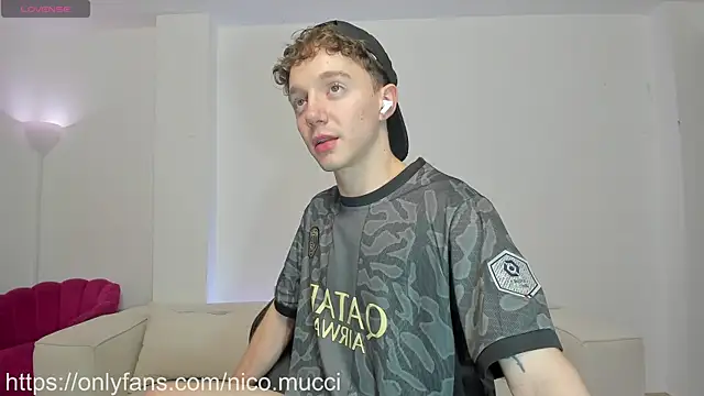 niico 18 online show from 12.31.24