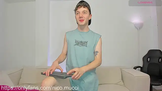 niico 18 online show from 01.11.25