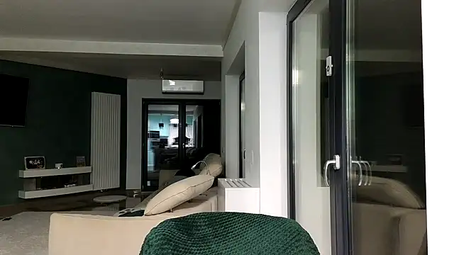 Snapshot of Blanca1 chatting on 02.16.25 Blanca1 online show from 02.16.25